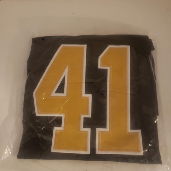 AUTHENTIC NIKE JERSEYS. - Picture 16 of 16